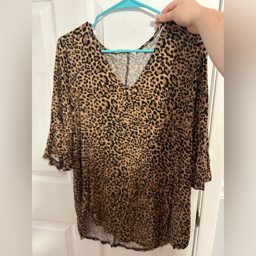 Zenana Outfitters Brown Tan 3/4 Sleeve Relaxed Blouse
